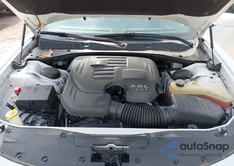 2020 Dodge Charger Sxt Rwd z USA, uszkodzony, nr VIN 2C3CDXBG4LH213896